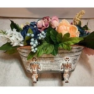 Vintage Metal Bathtub with Colorful Flowers Decorative Accessory